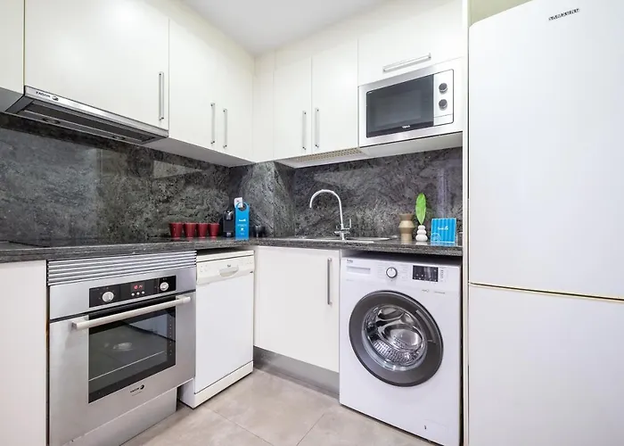 Aparthotel Sweett - Eixample 4*